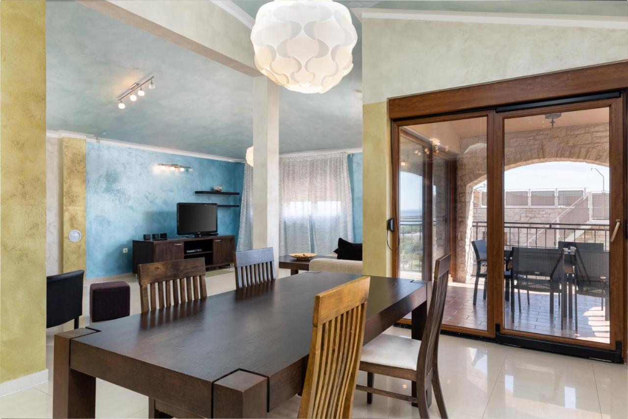 Marlera - Penthouse Apartment Liznjan Exterior photo