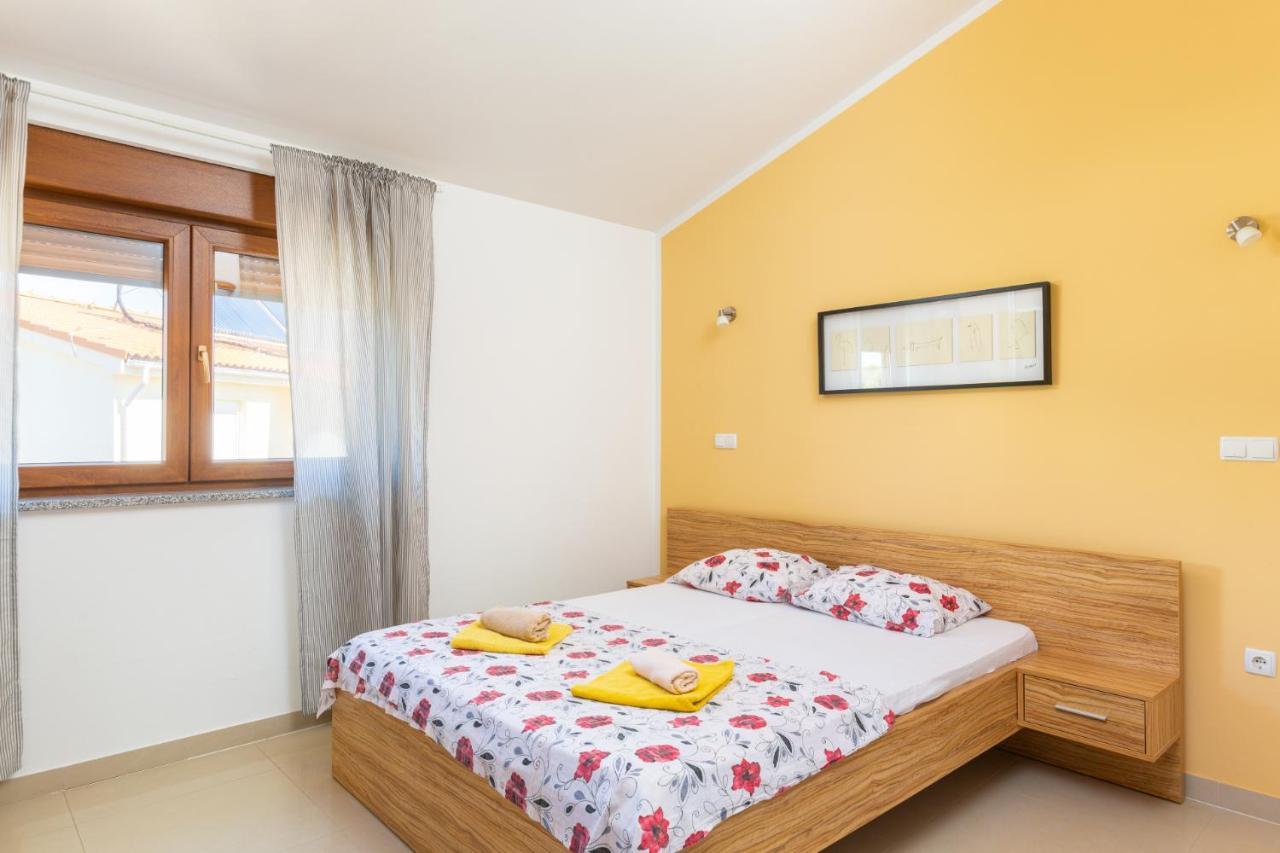 Marlera - Penthouse Apartment Liznjan Exterior photo